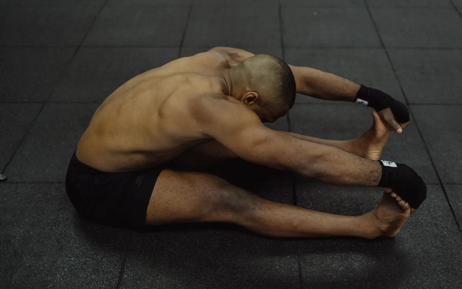 Staying in the Game: A Triathlete’s Guide to Understanding and Preventing Overuse Injuries
