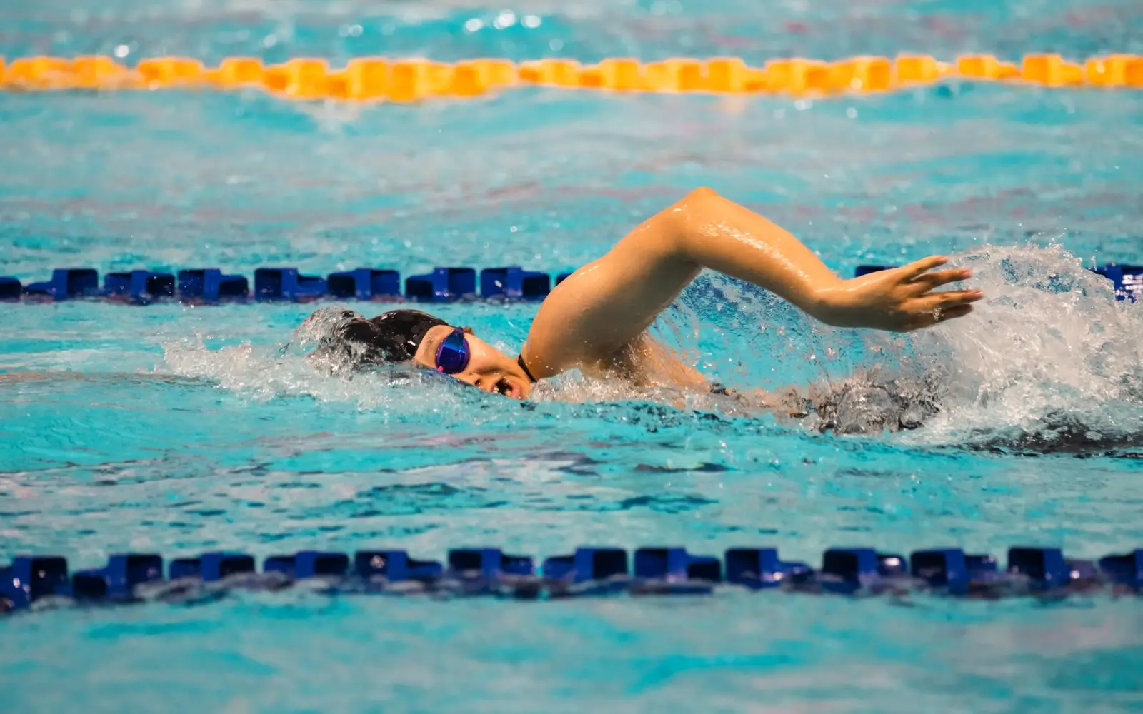 2025 Swim Efficiency Revolution: Latest Research on Stroke Mechanics & Hydrodynamics for Triathletes